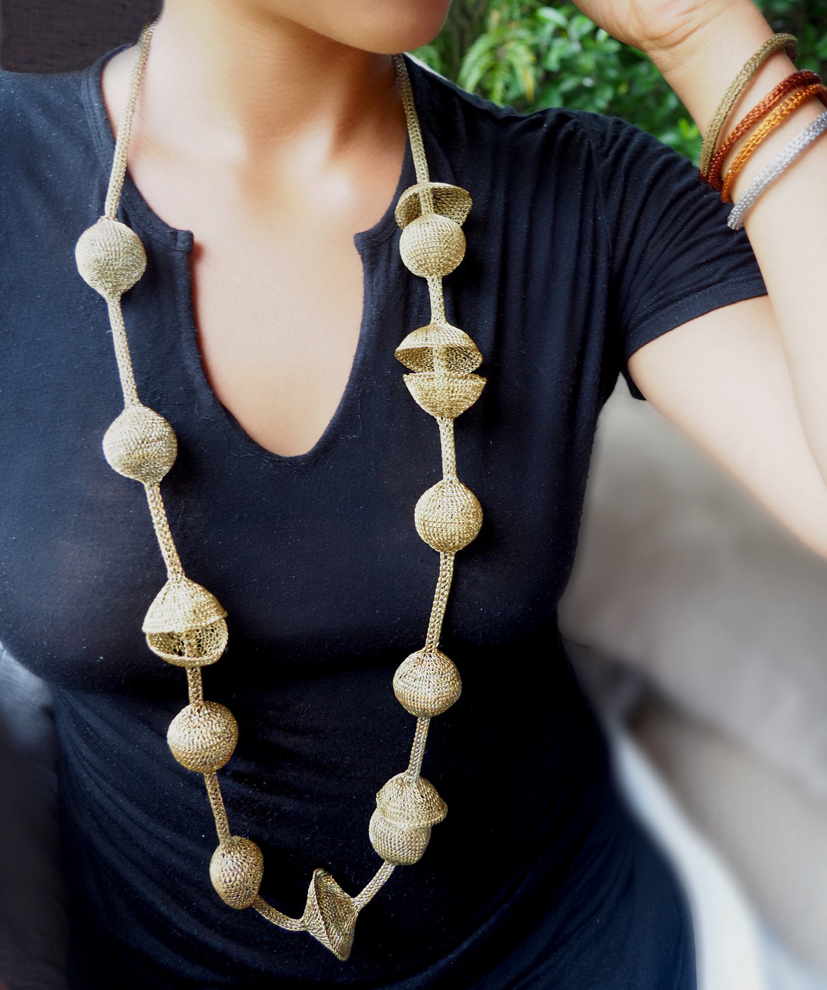 SUMBA LONG NECKLACE